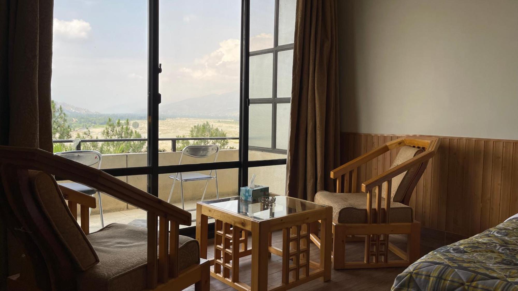 Rock City Resort Saidu Sharif Ngoại thất bức ảnh